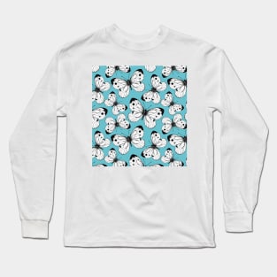 Cabbage butterfly pattern on blue Long Sleeve T-Shirt